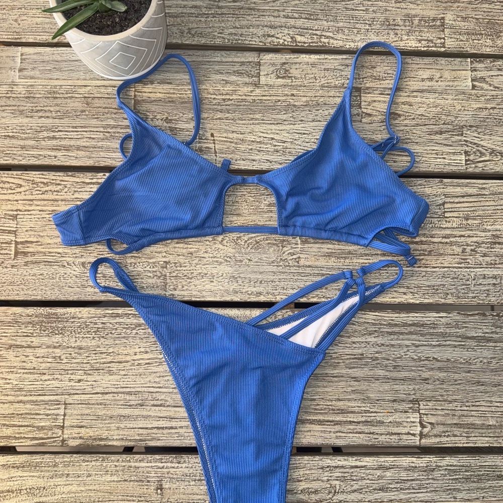 ZAFUL Women's Sexy Cutout Bikini Thong Set, Size XL